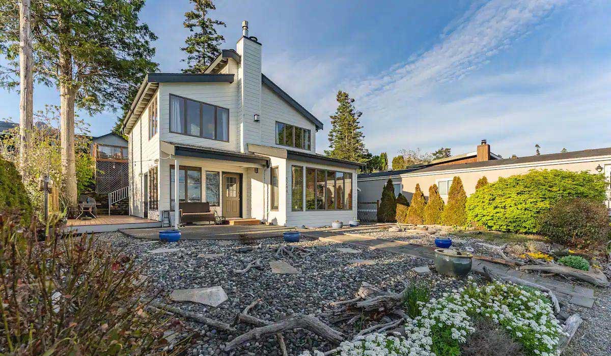 Oceanside Retreat ~ Birch Bay